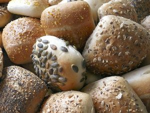 Körnerbrötchen